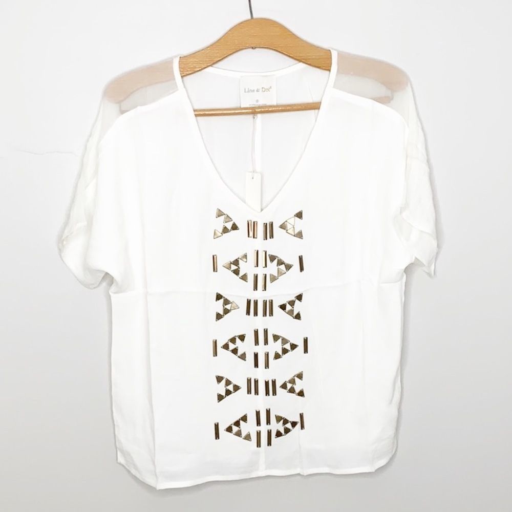 Line & Dot White V-Neck Short Sleeve Blouse with Gold Geometric Studs